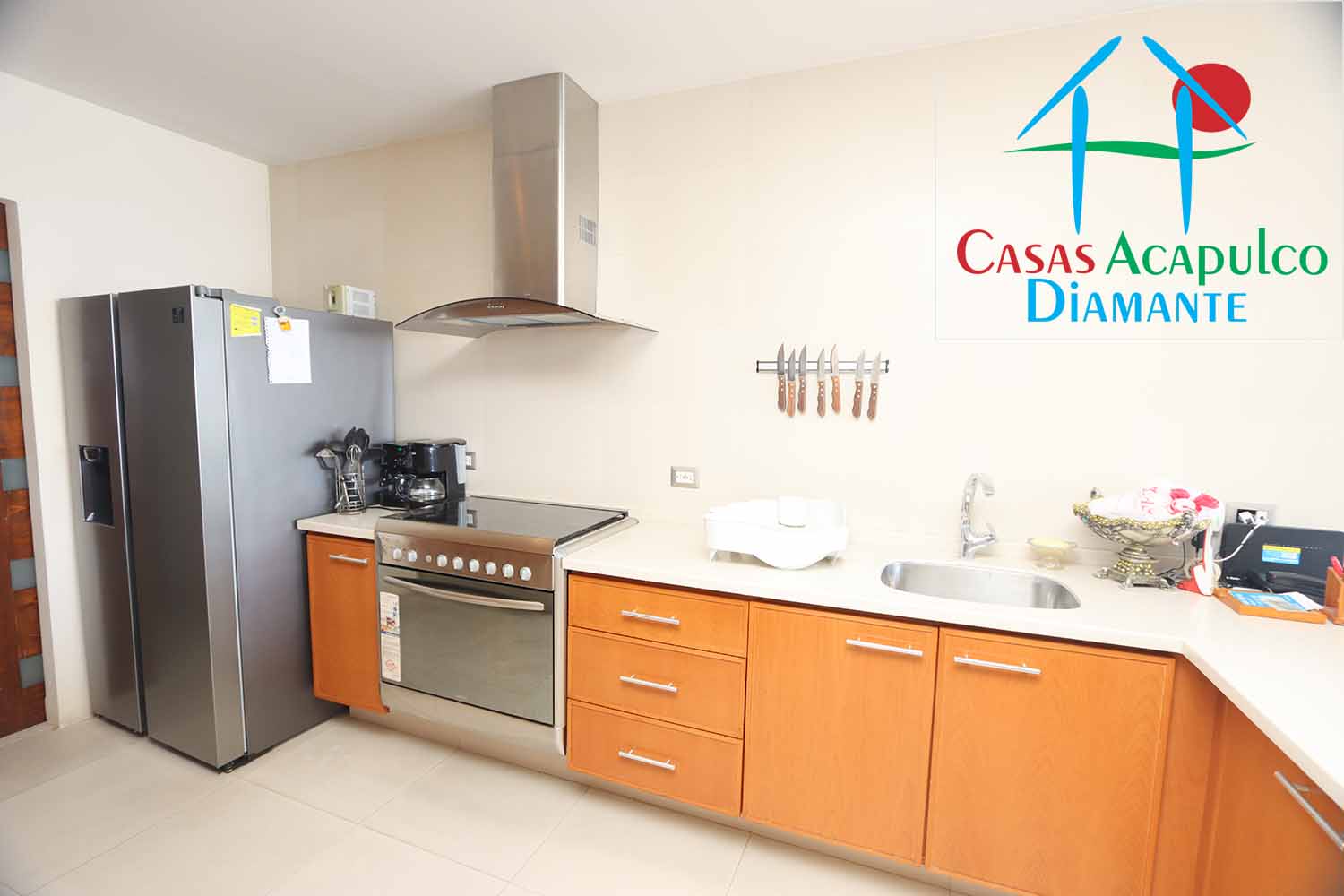 Ocean Front 604 - Cocina antes de Otis 3